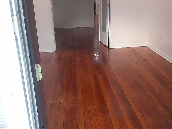 2nd image of 3135 Delachaise St