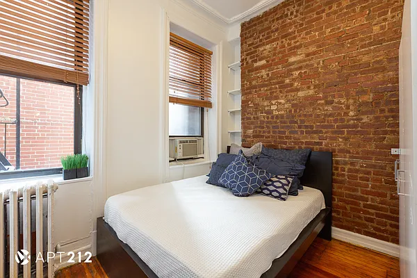 Rented by APT212 INC | media 8