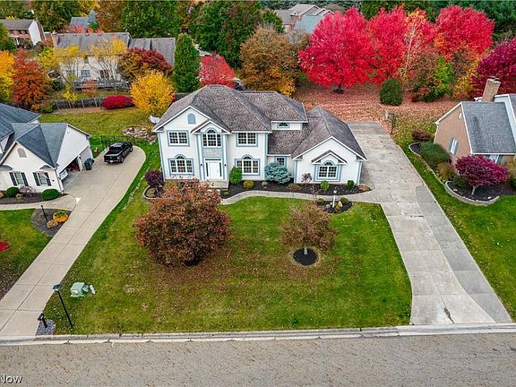 2nd image of 6211 Sorrento Ave NW
