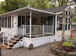 42 Pierce Rd #244, Preston, CT 06365