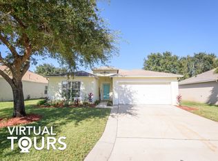 11165 Wyndham Hollow Ln, Jacksonville, FL 32246