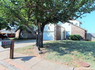 825 Lapwing Rd, Edmond, OK 73003