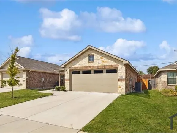 6012 Parkview Hills Ln, Fort Worth, TX 76179