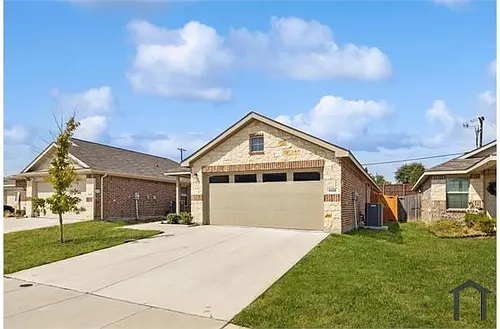 6012 Parkview Hills Ln Photo 1
