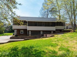 3471 Danial St, Conover, NC 28613