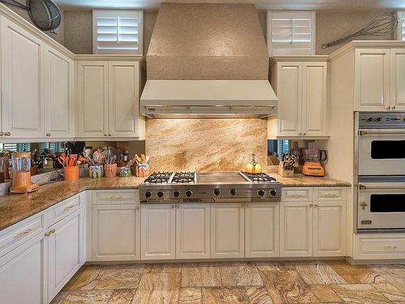 5th image of 8322 E Feathersong Ln