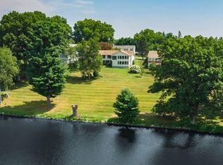 27 Crest Rd, Framingham, MA 01702