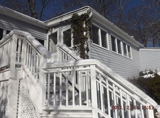 102 Mohawk Trl, Ringwood, NJ 07456