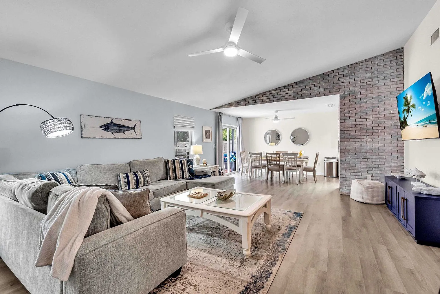 3 bed, 2.0 bath, $7,295 — Photo 1