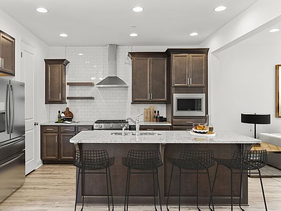 2nd image of 1314 Breeches Way