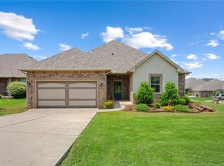 2725 Pacifica Ln, Edmond, OK 73034