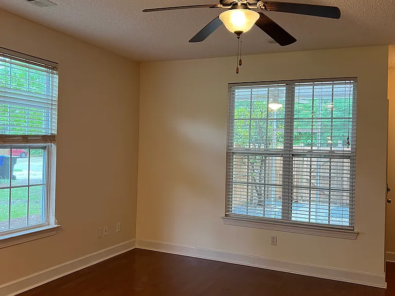 1833 Brittlebush Ln — Photo 15
