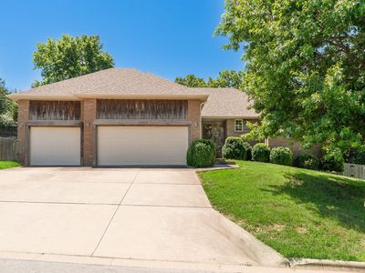 1082 E Daisy Falls Drive, Nixa, MO, 65714