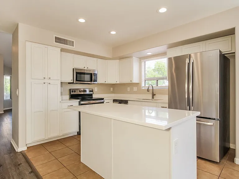 12307 W Orange Dr — Photo 8