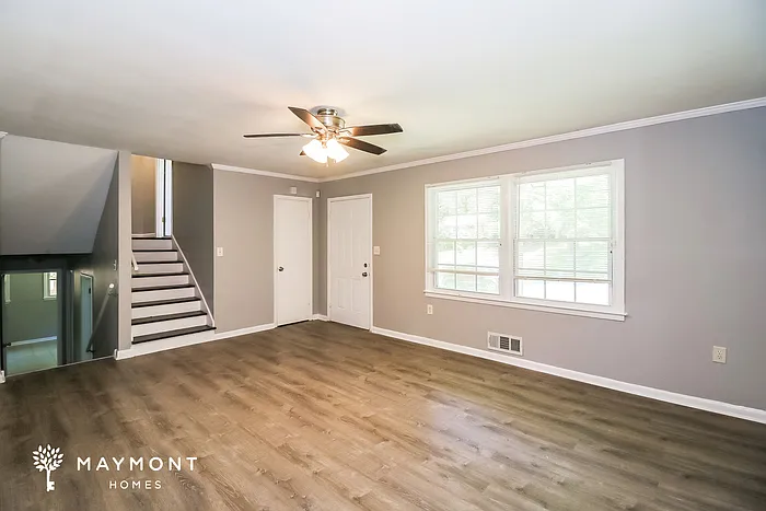 4451 Greenleaf Cir SW — Photo 7