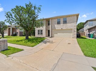 8109 Montecito Dr, Denton, TX 76210