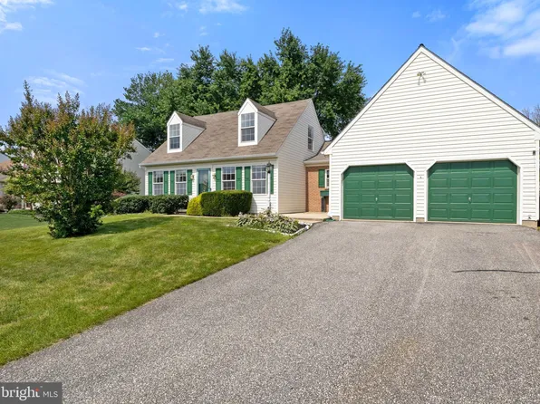 3095 Jodi Ln, Dover, PA 17315