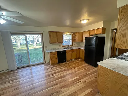 2844 Dahle St Photo 1