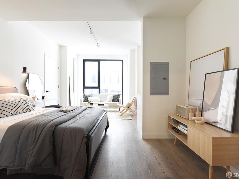 1st image of 395 6th St #St1