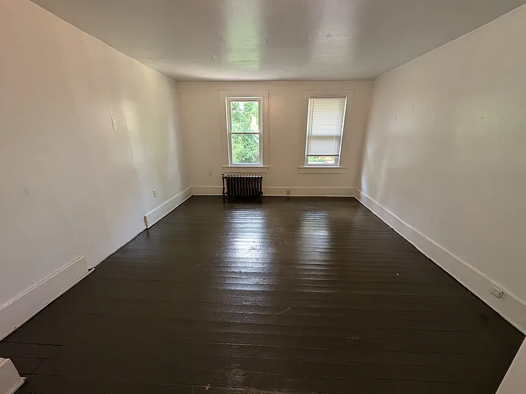 339 Harris St #339 — Photo 5