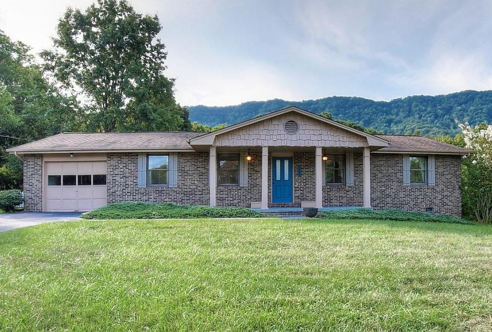 1st image of 2033 Malvern Dr