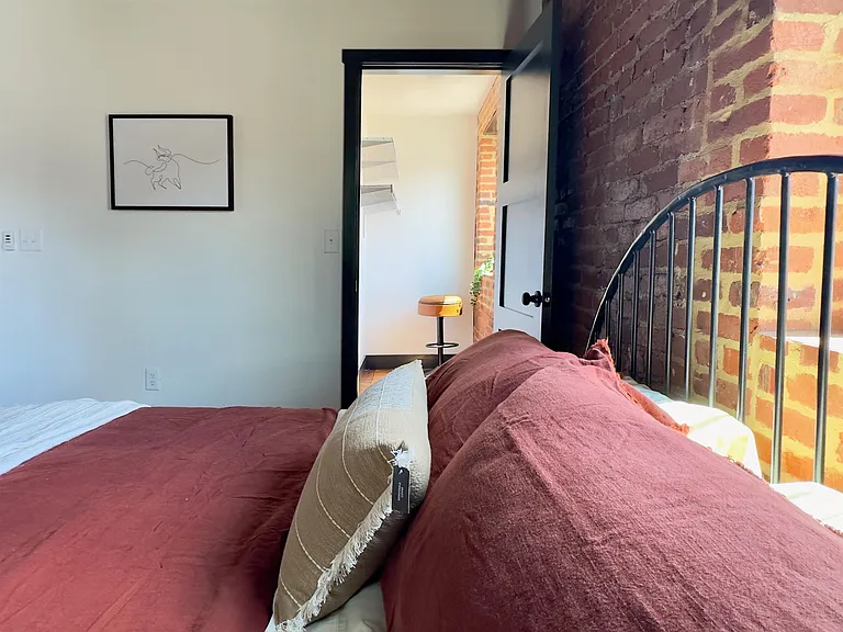 437 W Grant St #302 — Photo 50