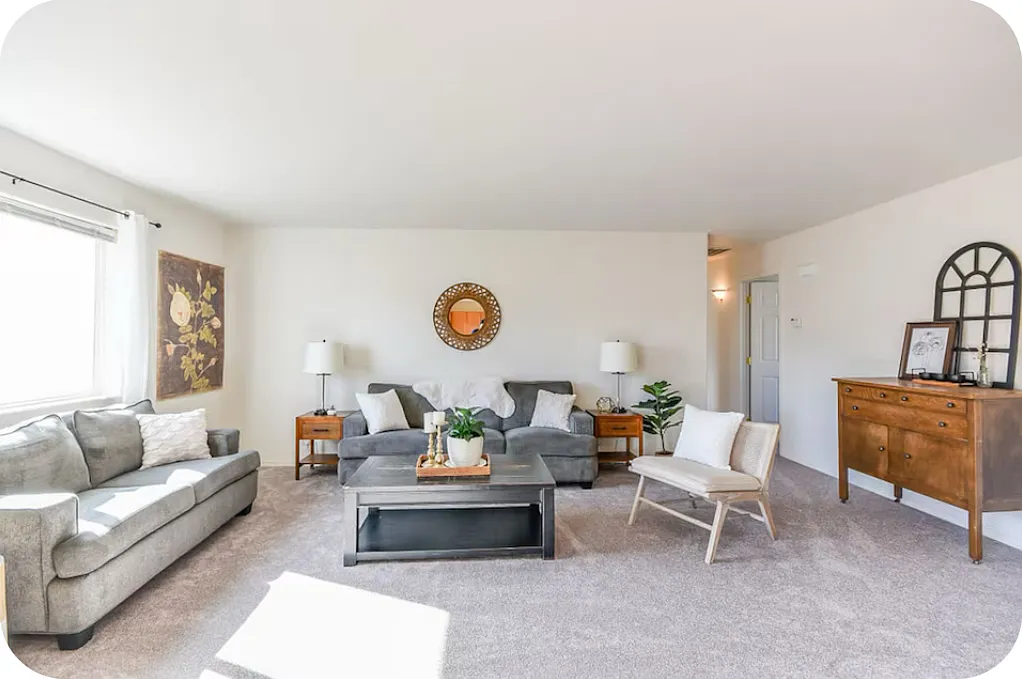 311 Rodeo Dr — Photo 4