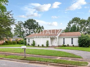 6208 Cottage Hill Rd, Mobile, AL 36609