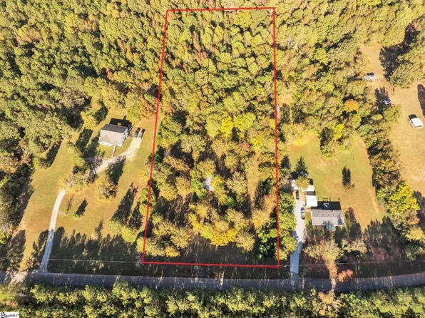 818 Audubon Pl, Iva, SC 29655