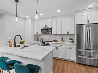 50A Pleasant St #A, Wakefield, MA 01880