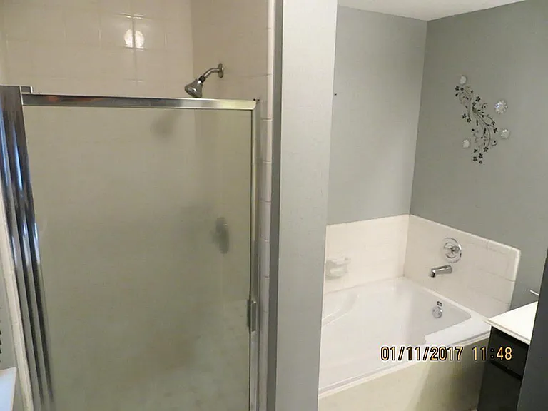 5418 Baslow Dr — Photo 20
