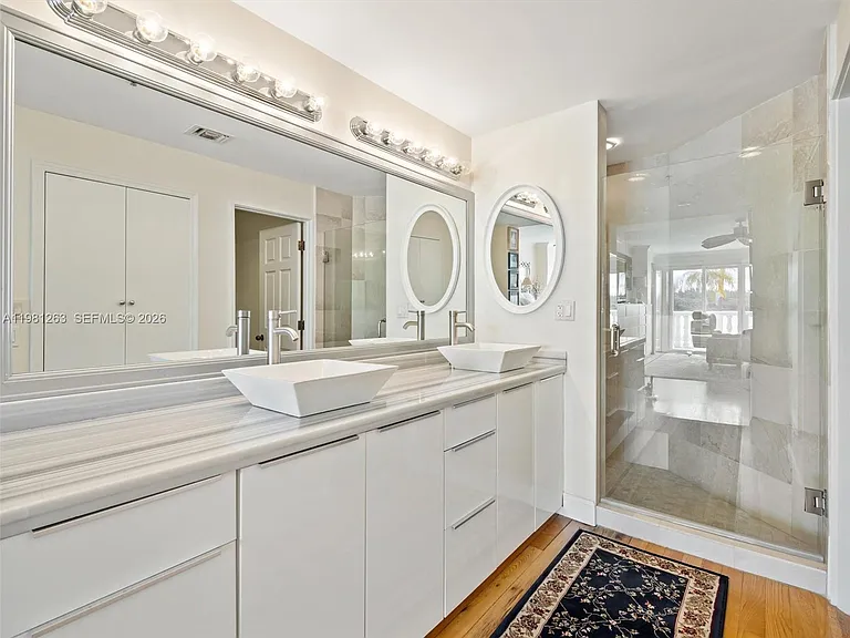 2416 Fisher Island Dr #5106 — Photo 33