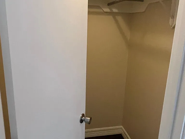 18195 King Palm Dr — Photo 5
