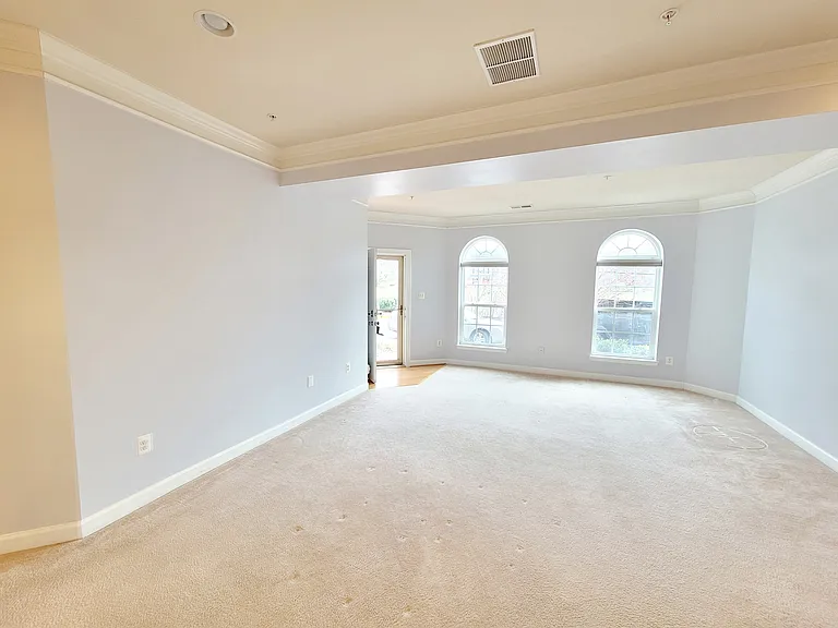 3640 Holborn Pl — Photo 8