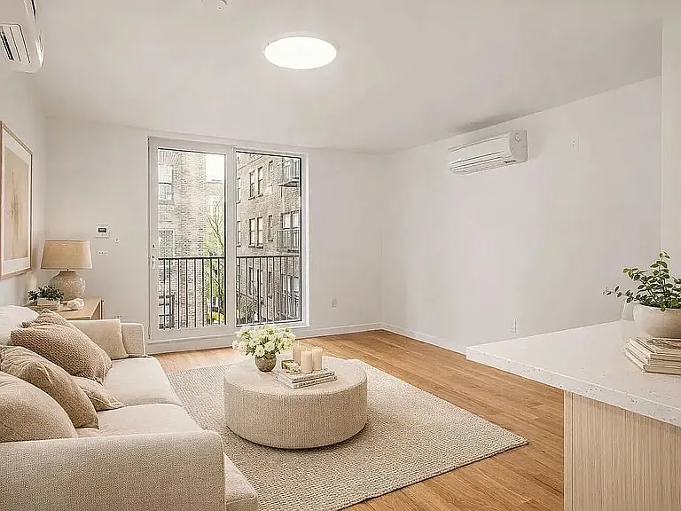 217 Cabrini Blvd #5A — Photo 4