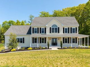 6 Quail Ridge Rd, Merrimac, MA 01860