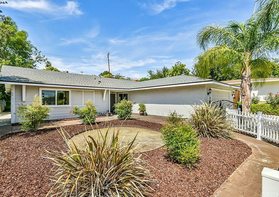 1st image of 26165 Roymor Dr