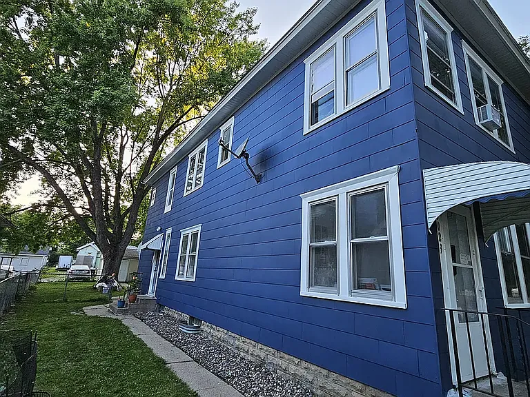 3023 Queen Ave N #1 — Photo 5