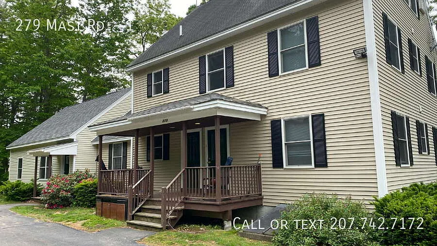 University Student Rental- Available for the 2027-2028 School Year!! Heat & Hot Water included!! — Photo 2