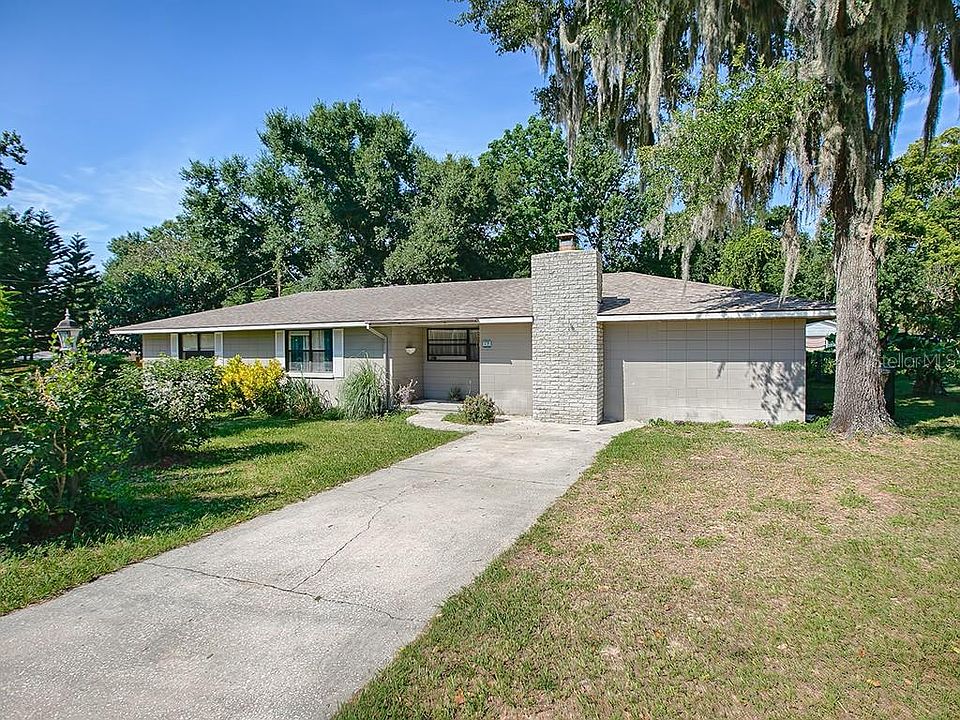 1st image of 1110 N Palmetto Cir
