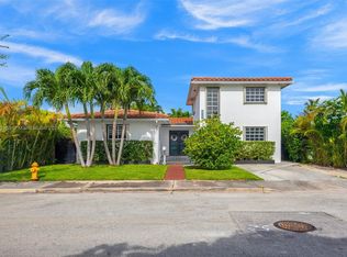 7520 Hispanola Ave, North Bay Village, FL 33141