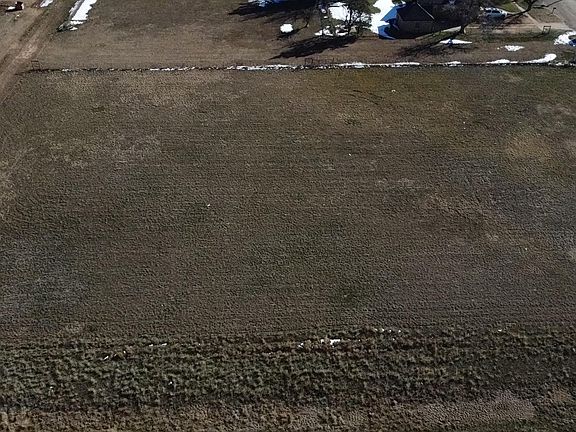 5th image of 315 Wheat St
