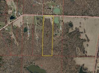 260 W Crofton Hall Rd, Sturgeon, MO 65284