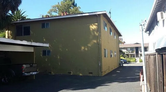 166 Echo Ave — Photo 11