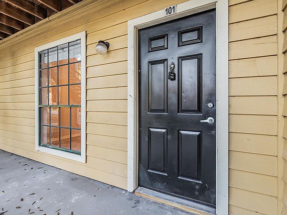 3rd image of 8643 Mallard Reserve Dr Unit 101