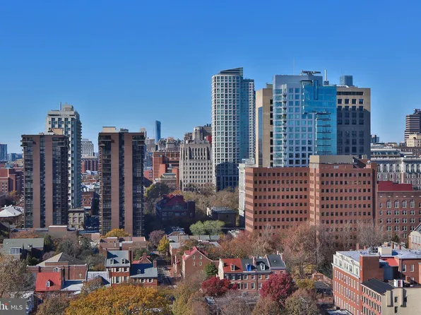 210 Locust St APT 21E, Philadelphia, PA 19106