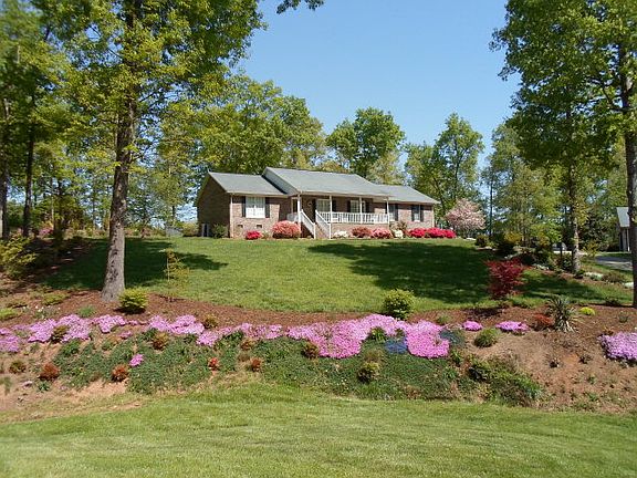 2nd image of 100 Albertville Ln