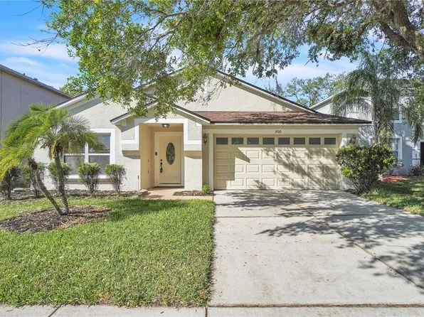 300 Augustine Ct, Oviedo, FL 32765