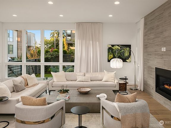3rd image of 517 18th Avenue