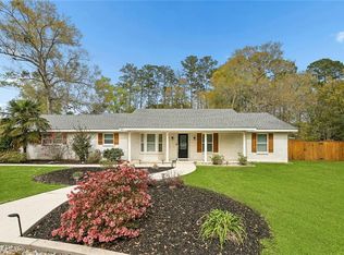 1551 Labarre St, Mandeville, LA 70448